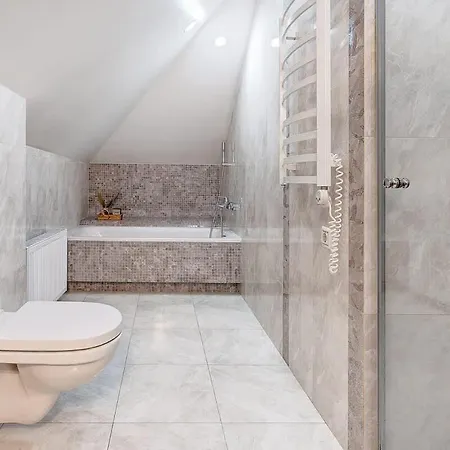 Domillion New 2bdr Old Town Amber Z1b5 * Vilnius