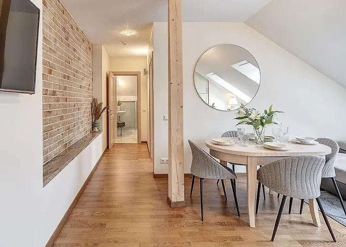 Poilsio namai Domillion New 2bdr Old Town Amber Z1b5 Vilnius