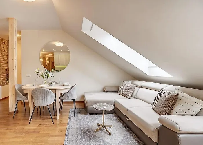 بيت للعطل Domillion New 2bdr Old Town Amber Z1b5