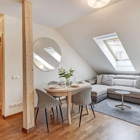 Domillion New 2bdr Old Town Amber Z1b5 Vilna